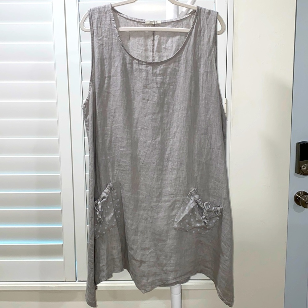 Emporium 100% linen made in Italy tunic dress. Soft grey